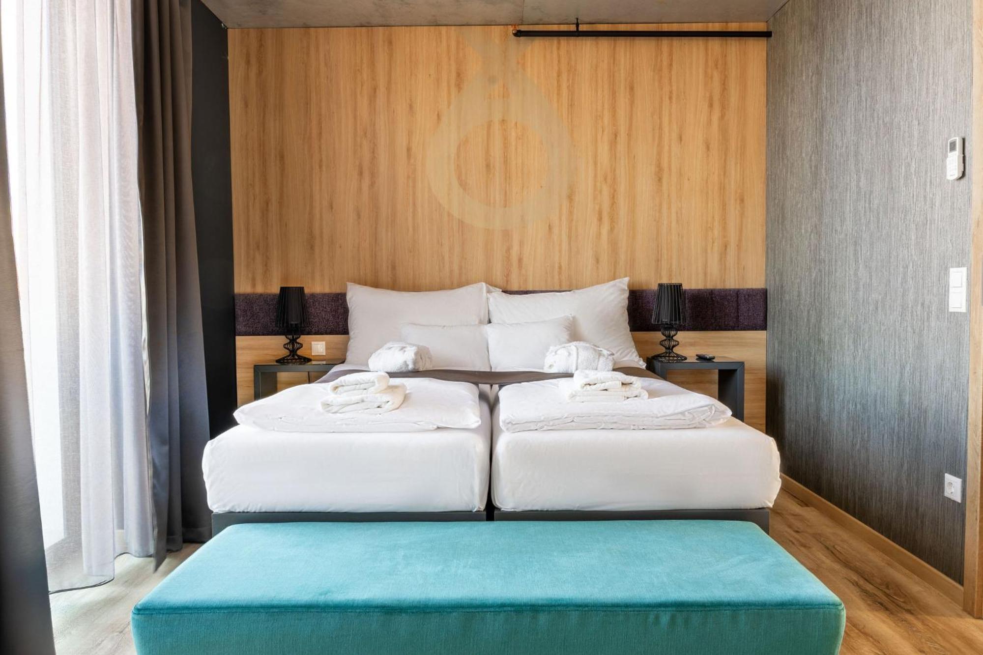 Onyx Luxury Budapest Exterior photo