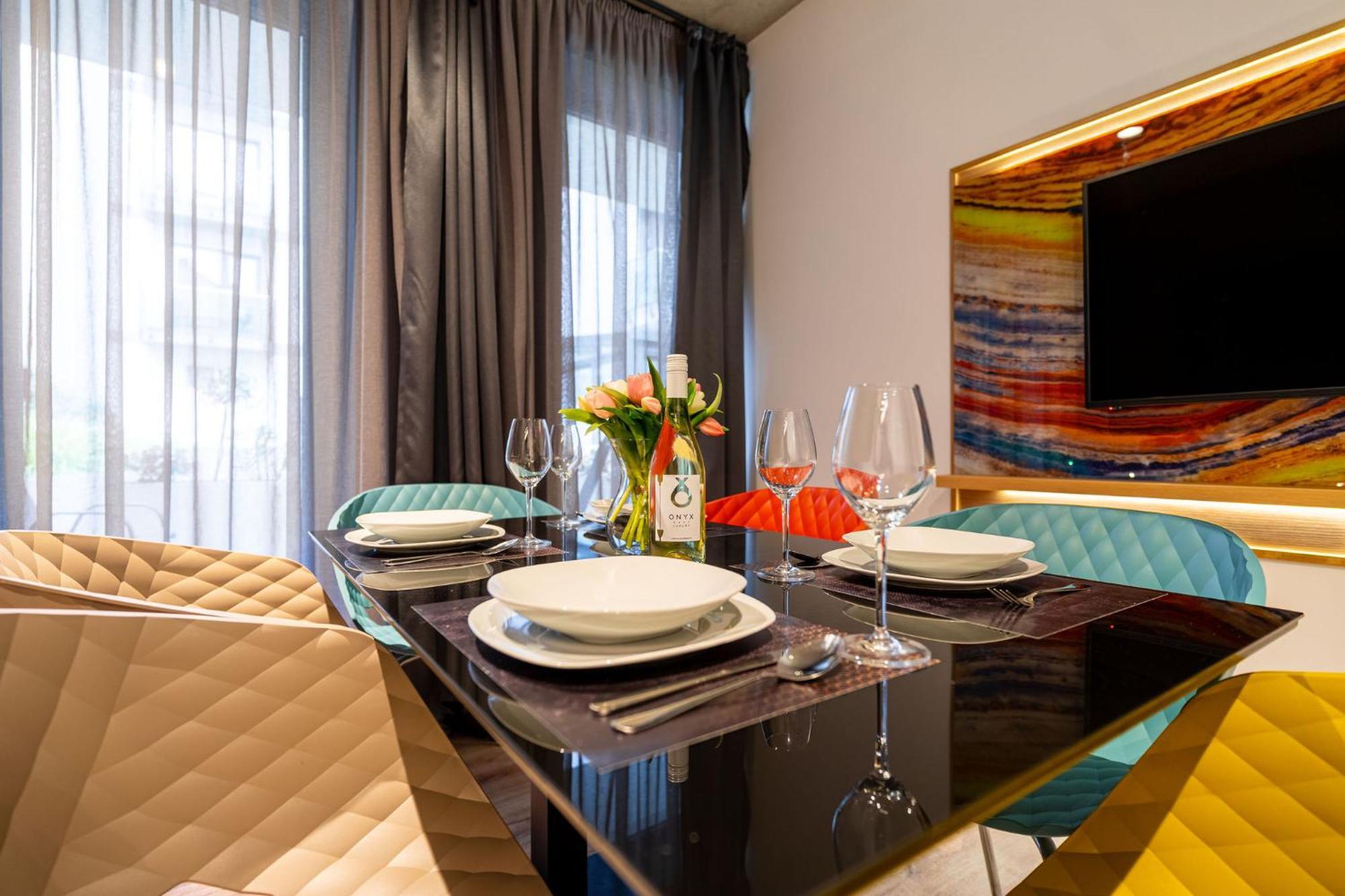 Onyx Luxury Budapest Exterior photo