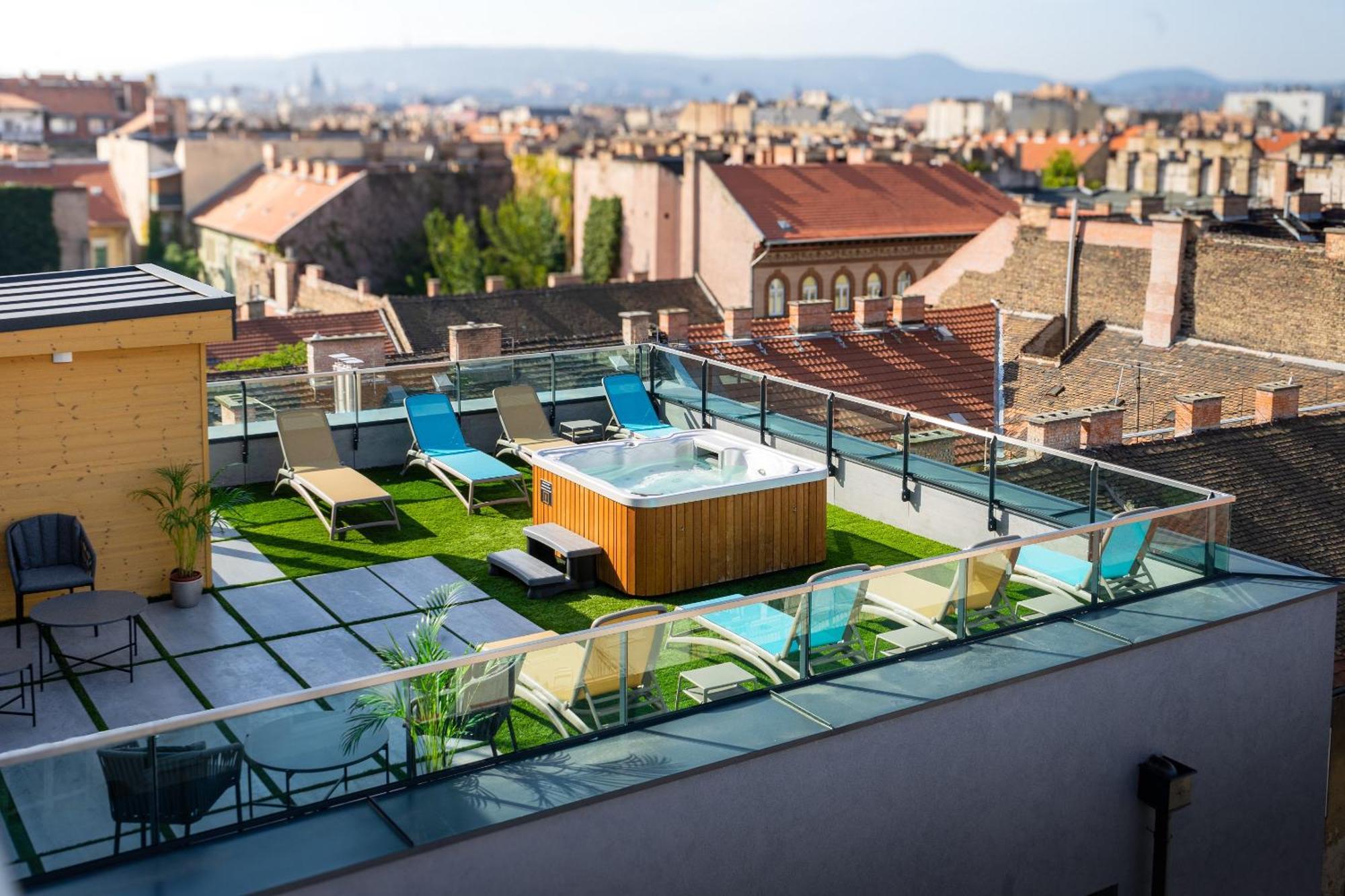 Onyx Luxury Budapest Exterior photo